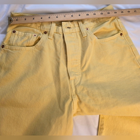 Levis 501s Yellow, White Tag Retro Cropped. In good condition, 29 waist - Picture 2 of 12